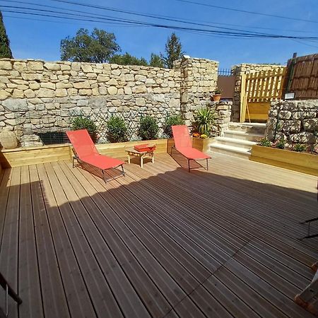 Chez Daniele Chambre Avec Jacuzzi Et Terrasse Privee Murs  Екстериор снимка